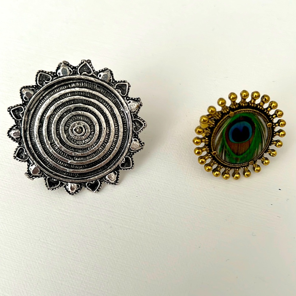 Set of 2 Adjustable gold and silver metal rings